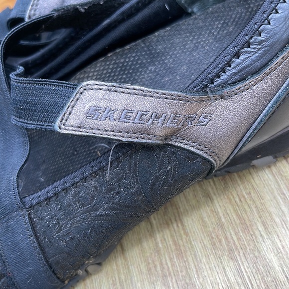 SKECHERS Slip-On Sparkle Sneakers - 9 US (Black) - Picture 2 of 6